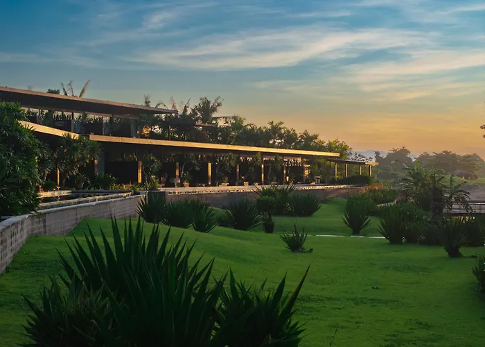 Hotel Komune&Beach Club Bali