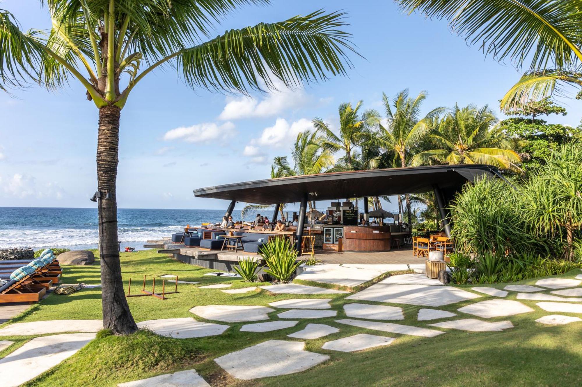 Komune&beach Club Bali 4*