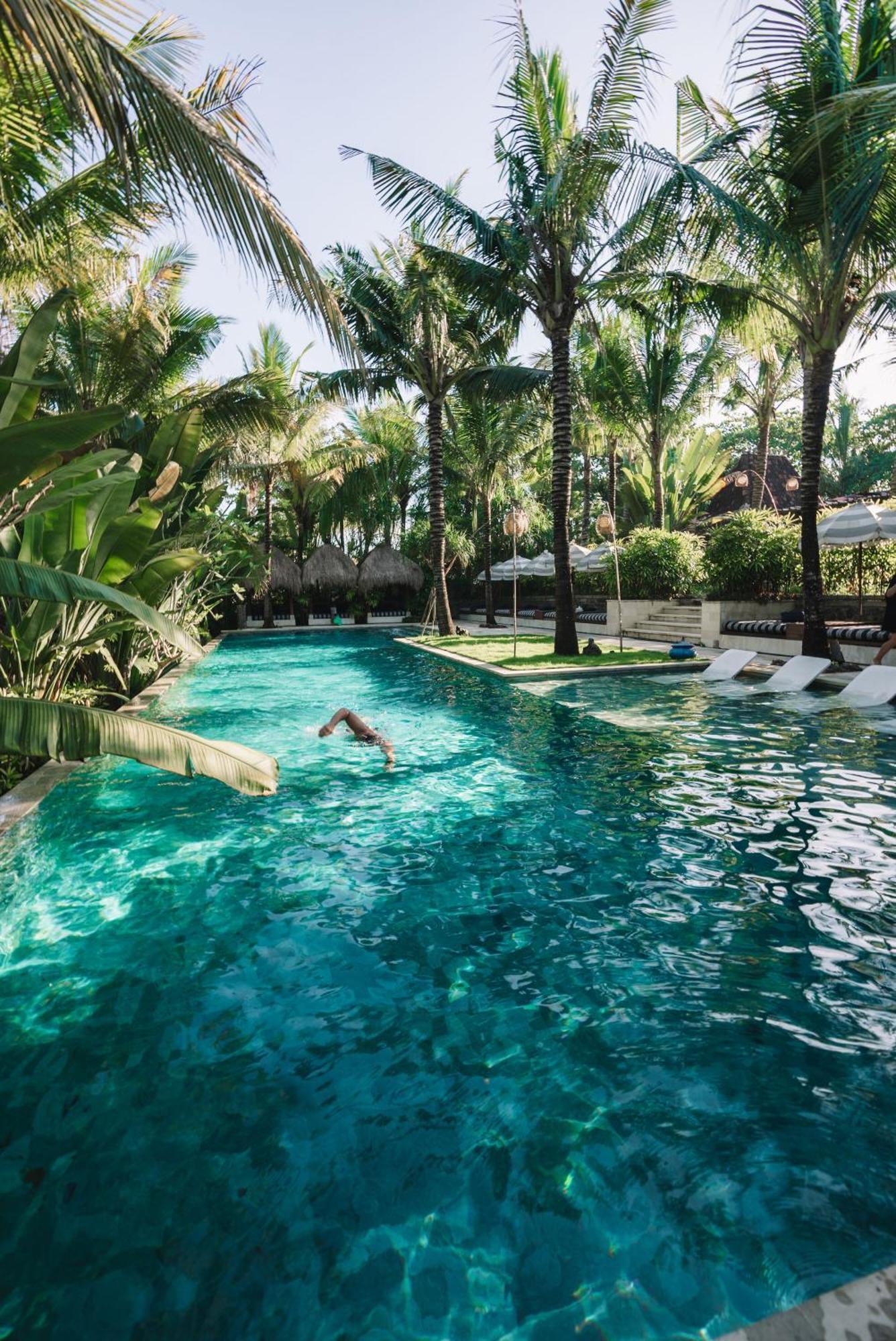 Komune&beach Club Bali Resort 4*