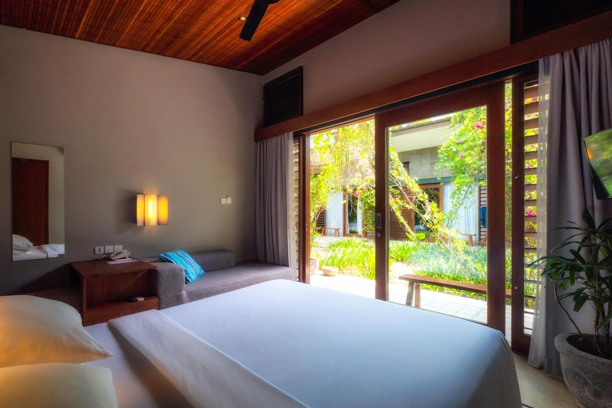 Komune&beach Club Bali Resort