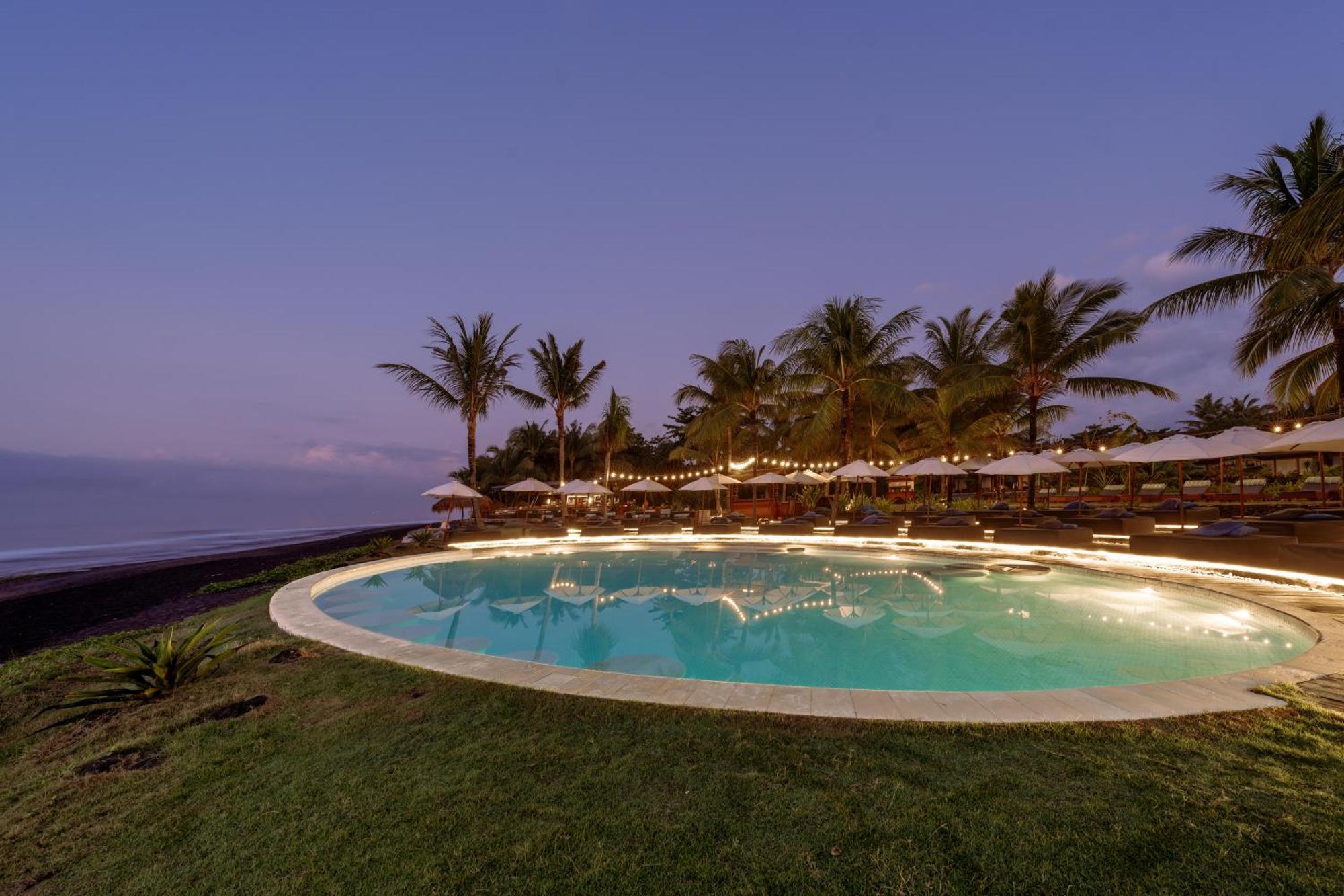 Komune And Club Bali Station touristique