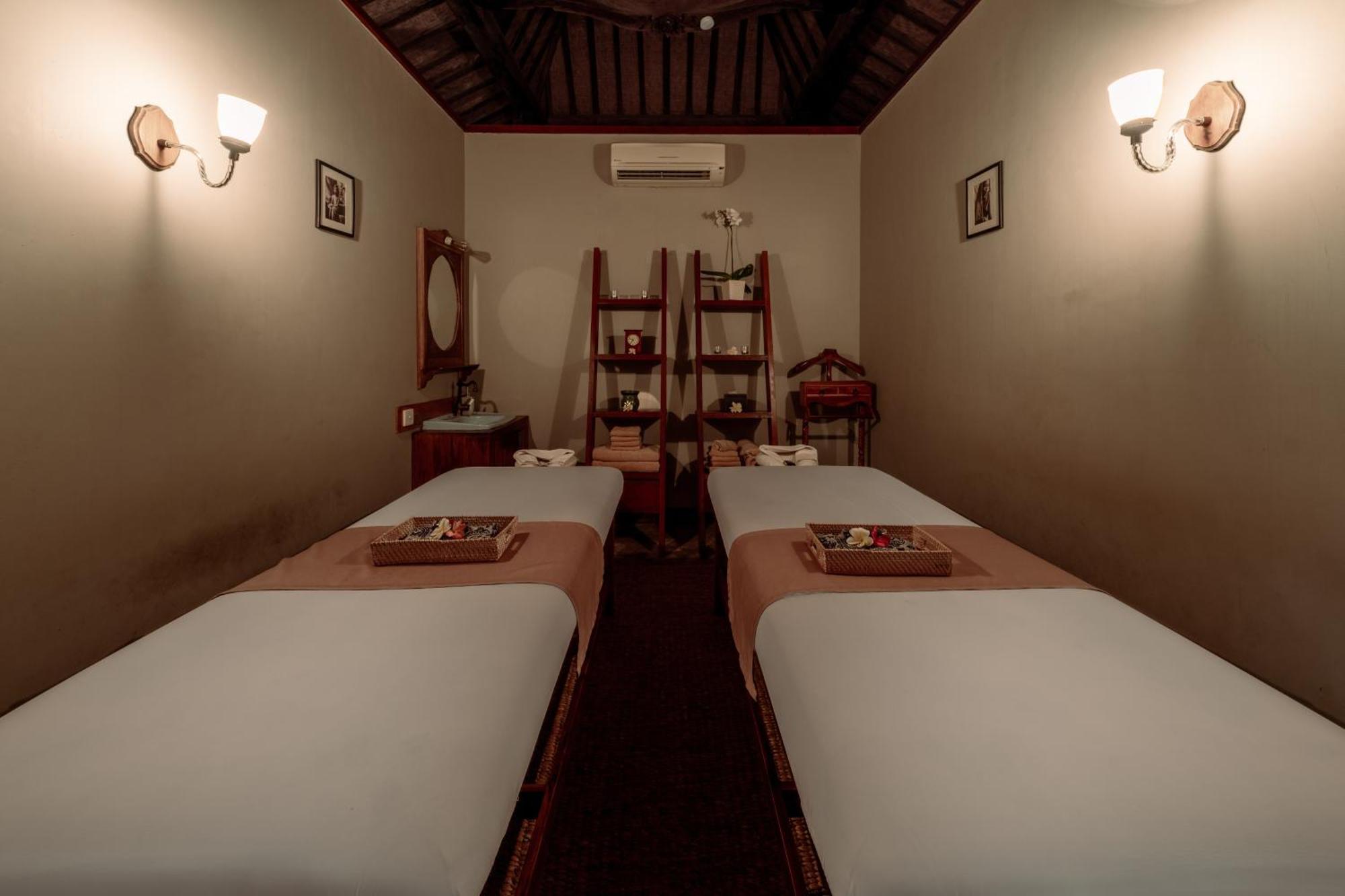 Komune And Club Bali Station touristique 4*